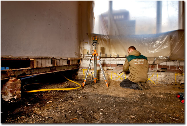 foto-fundering-aanleggen-de-coogh-bv-zaandam-funderingsherstel